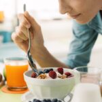 6 Best Breakfasts To Lose Belly Fat & Slow Aging