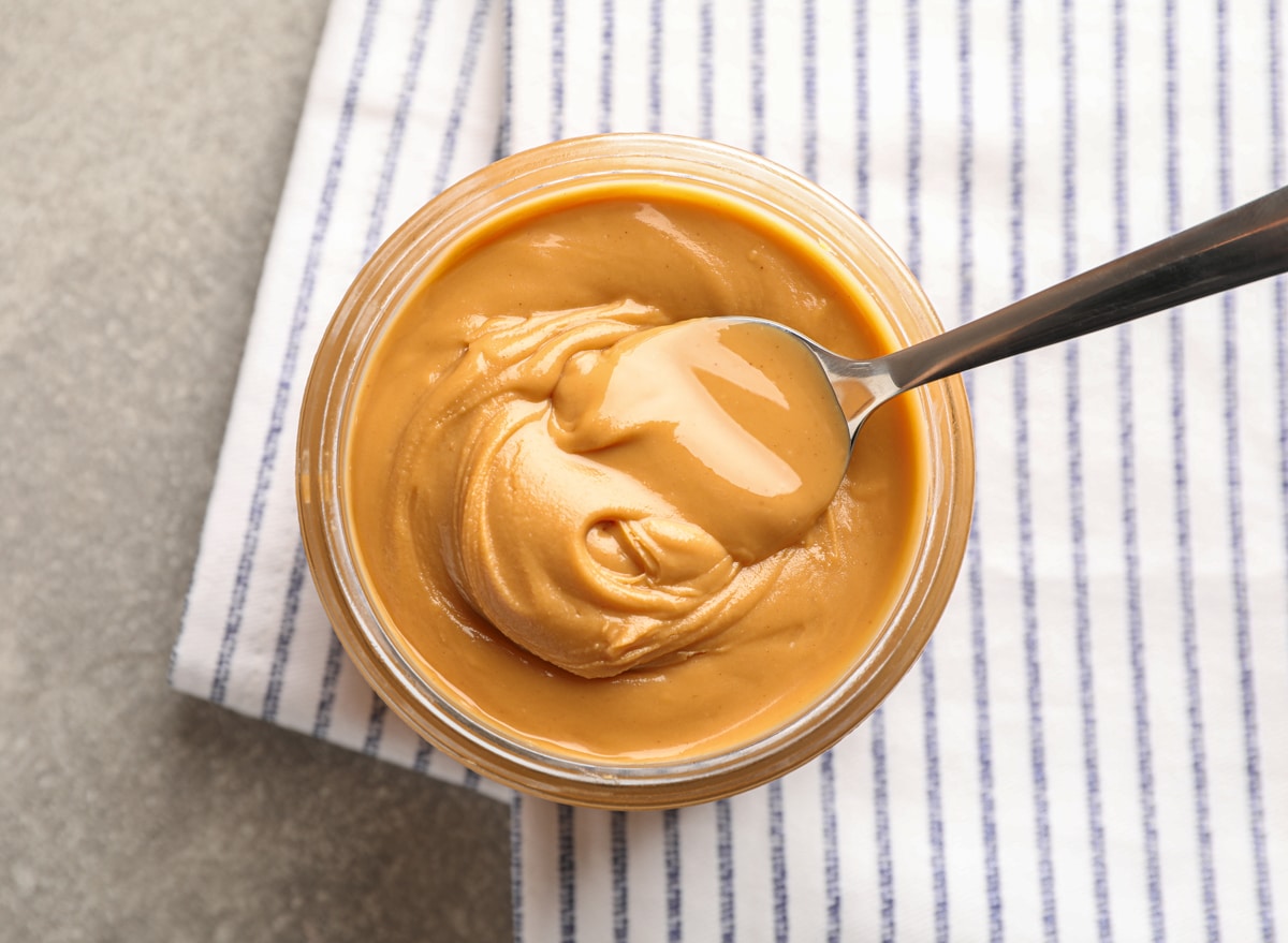 Benefits of Peanut Butter: 20 Effects