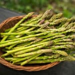 9 Benefits of Asparagus: Science-Backed