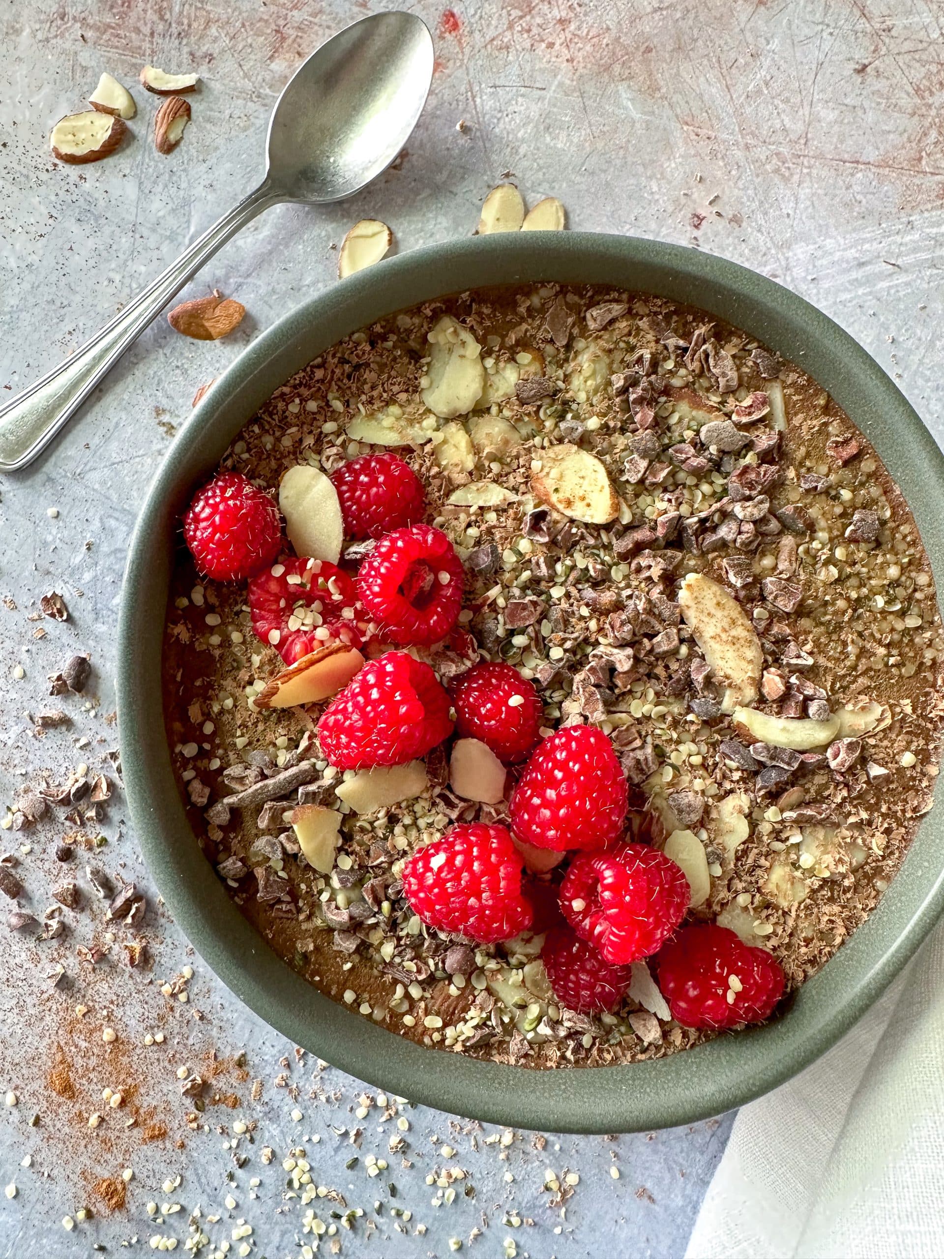 Choco-Raspberry Smoothie Bowl – Dr. Hyman