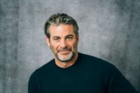 Master Hypnotist Unveils a Formula More Potent Than Attraction