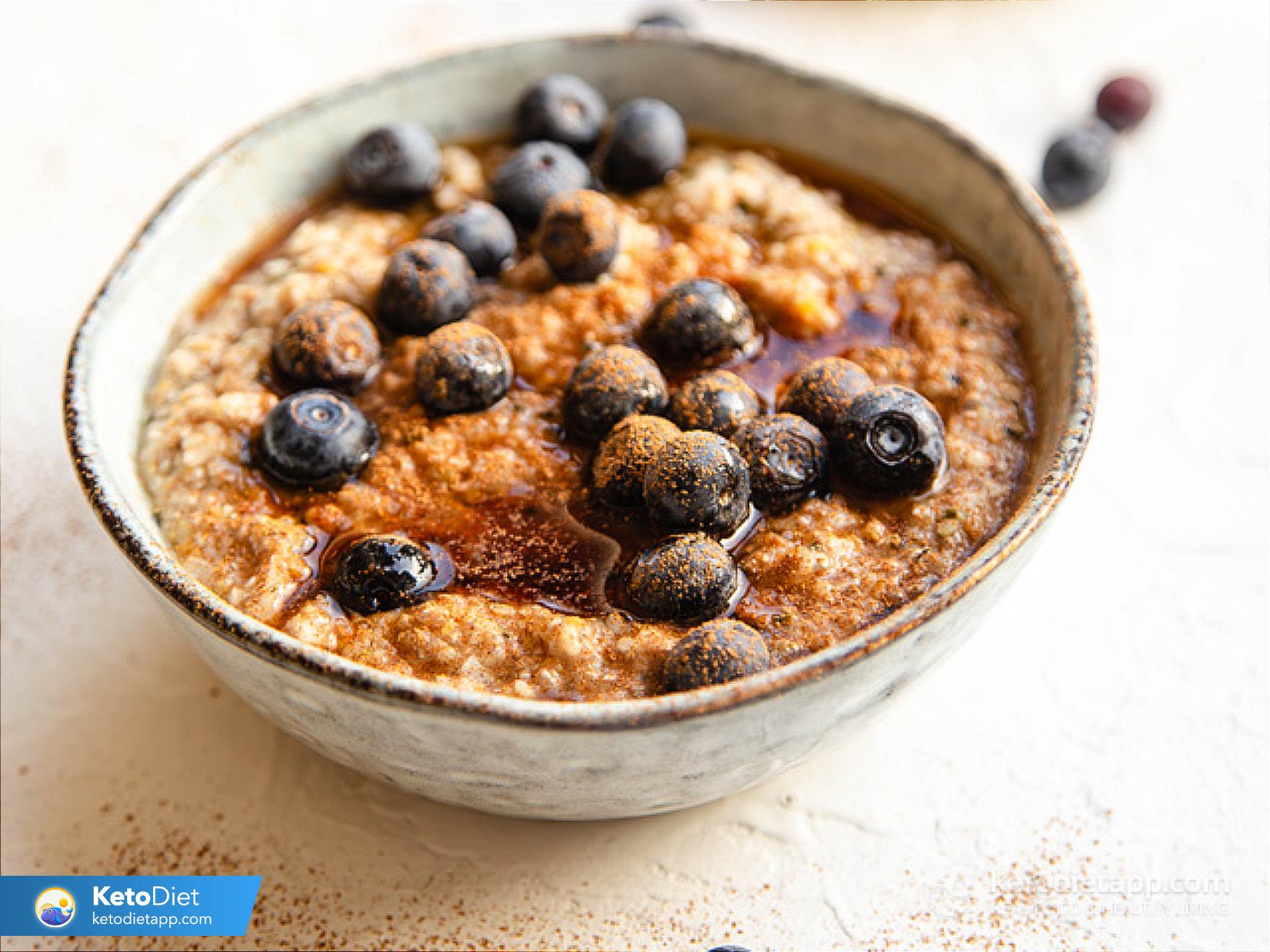 Keto Oatmeal: High-Protein Recipe | KetoDiet Blog