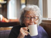 43-Year Study Links Coffee to Brain Dementia Protection